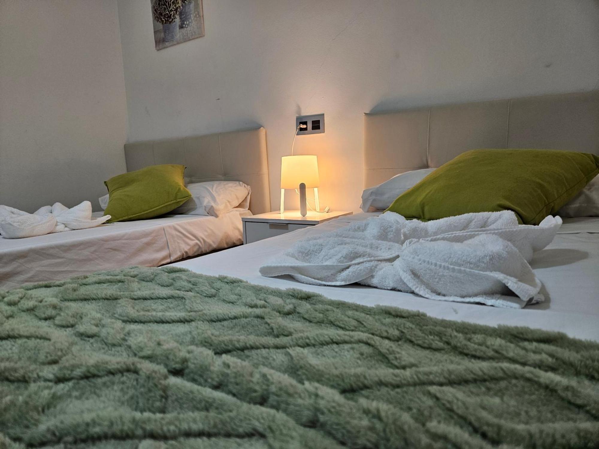 127A Apartamento 3 Habitaciones Cerca De La Playa Хіхон Екстер'єр фото
